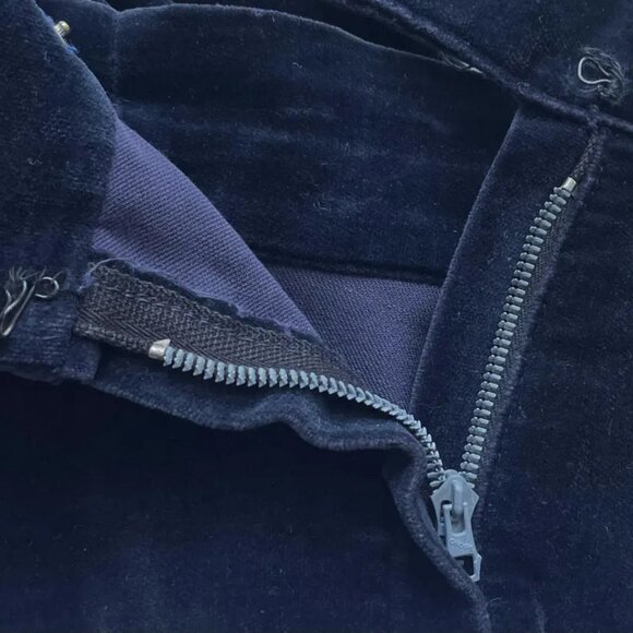 1950s Vintage Folk Floral Ribbon Navy Blue Cotton Velvet Top & Skirt Set Sz XS - Picture 7 of 7